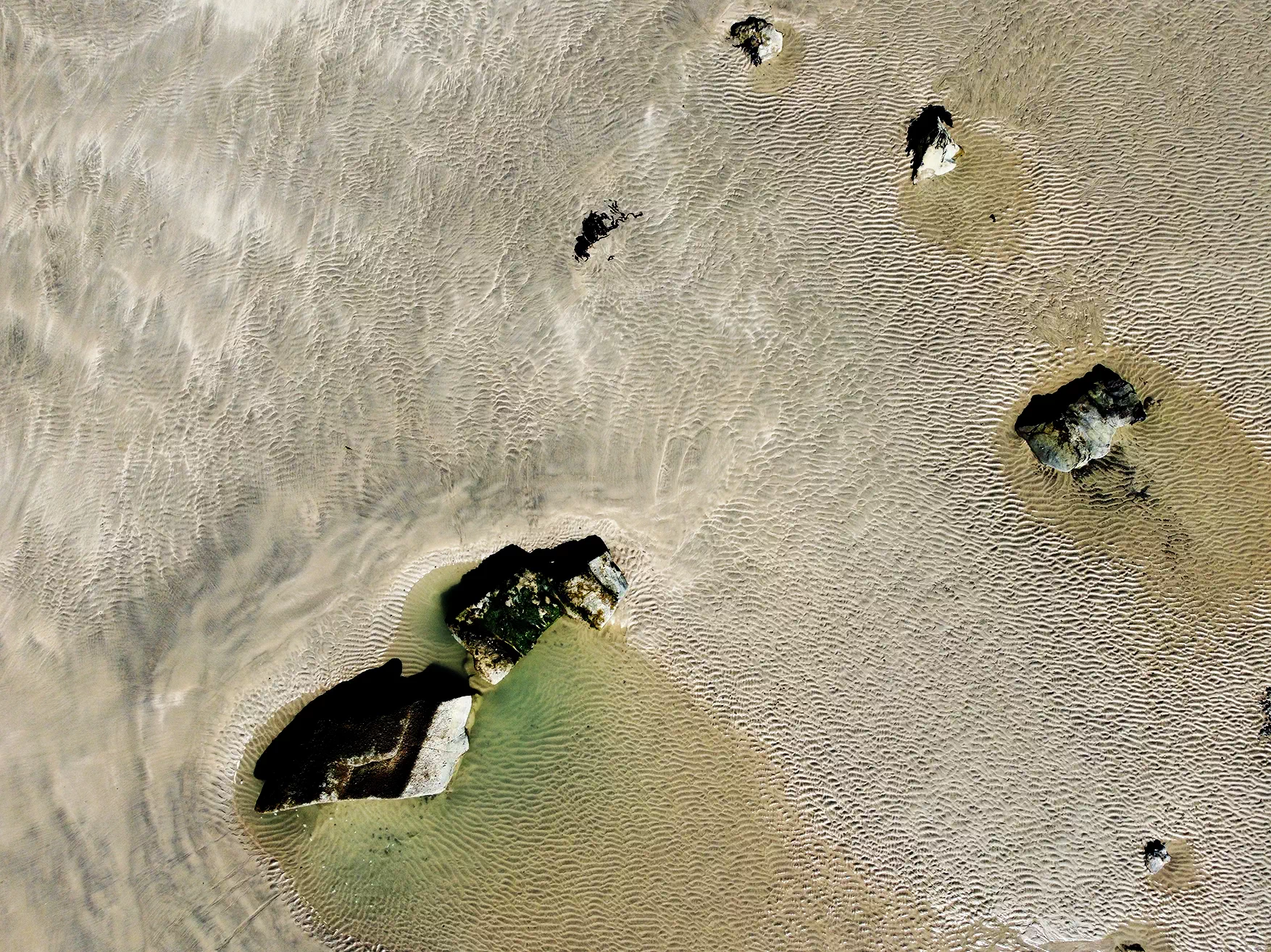 photographie plage normandie abstrait minéral roche sable